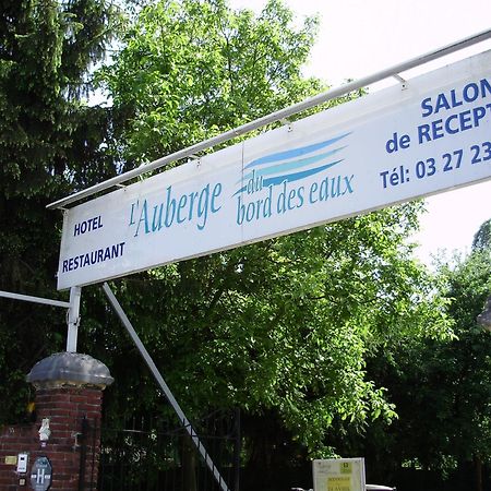 Auberge Du Bord Des Eaux - Demi-Pension Assuree Sur Reservation Saint-Amand-les-Eaux Luaran gambar