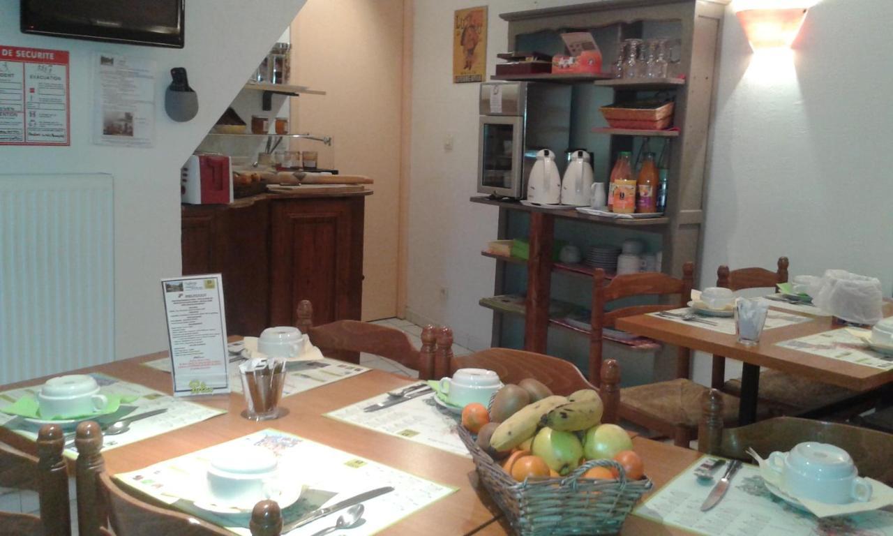 Auberge Du Bord Des Eaux - Demi-Pension Assuree Sur Reservation Saint-Amand-les-Eaux Luaran gambar