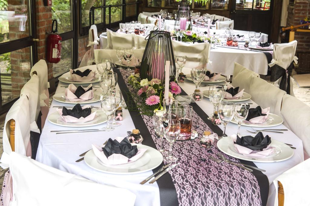 Auberge Du Bord Des Eaux - Demi-Pension Assuree Sur Reservation Saint-Amand-les-Eaux Luaran gambar