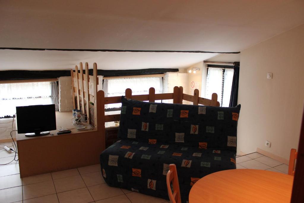 Auberge Du Bord Des Eaux - Demi-Pension Assuree Sur Reservation Saint-Amand-les-Eaux Bilik gambar